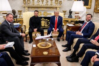 Srecanje Trump Zelenski v Beli hisi
