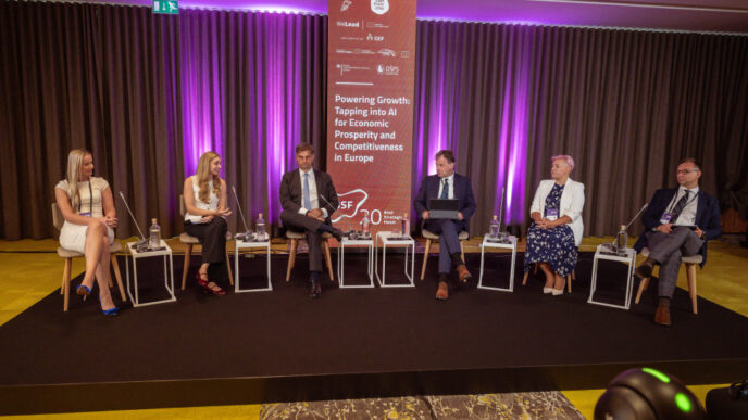 Blejski strateski forum