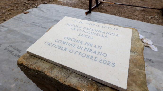 temeljni kamen za vrtec vir obcina piran