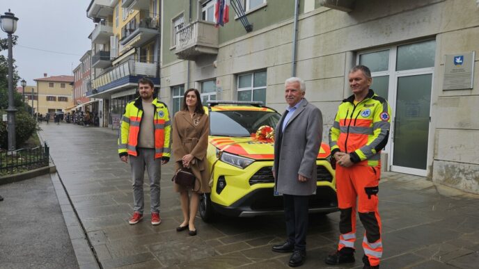 Novo vozilo urgentnega zdravnika vir Obcina Izola