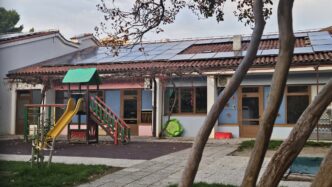 Solarni paneli na strehi vrtca Mavrica Izola