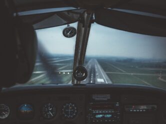 lufthanza airplane