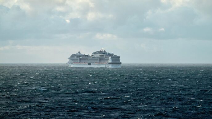 cruise ship
