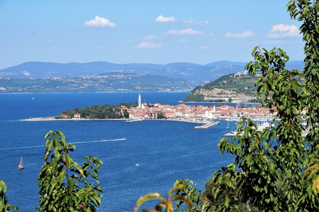 izola