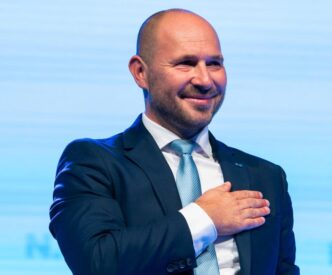 Jernej Vrtovec minister stran fb e1790947168158