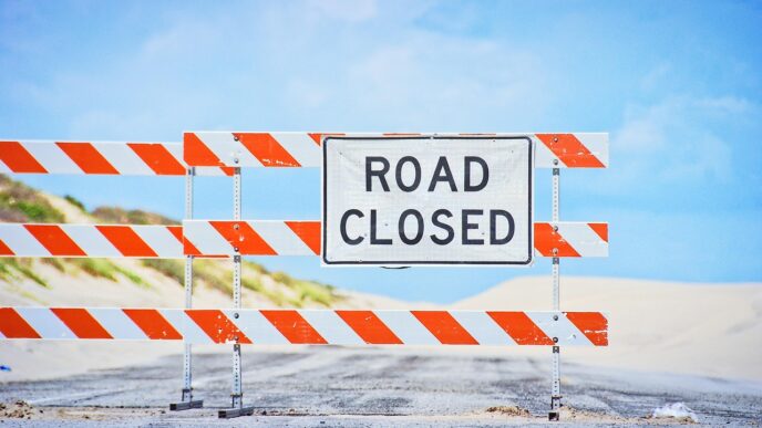close road